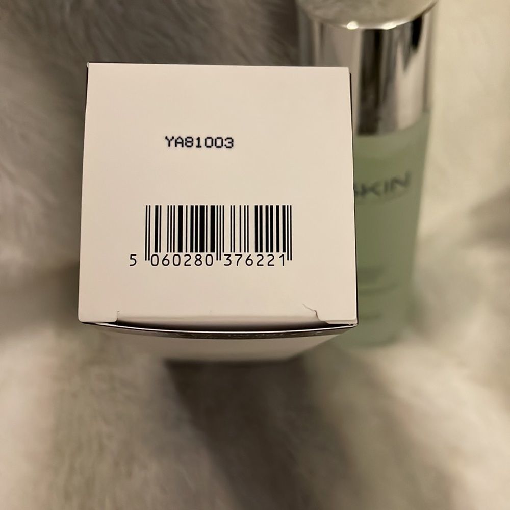 111SKIN ANTIOXIDANT ENERGISING ESSENCE - Picture 3 of 3